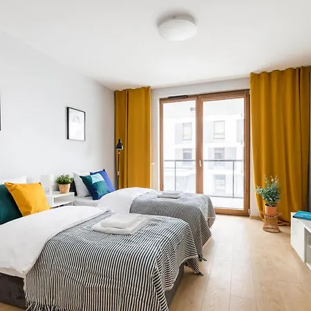 Rent Like - Jaktorowska 5 *